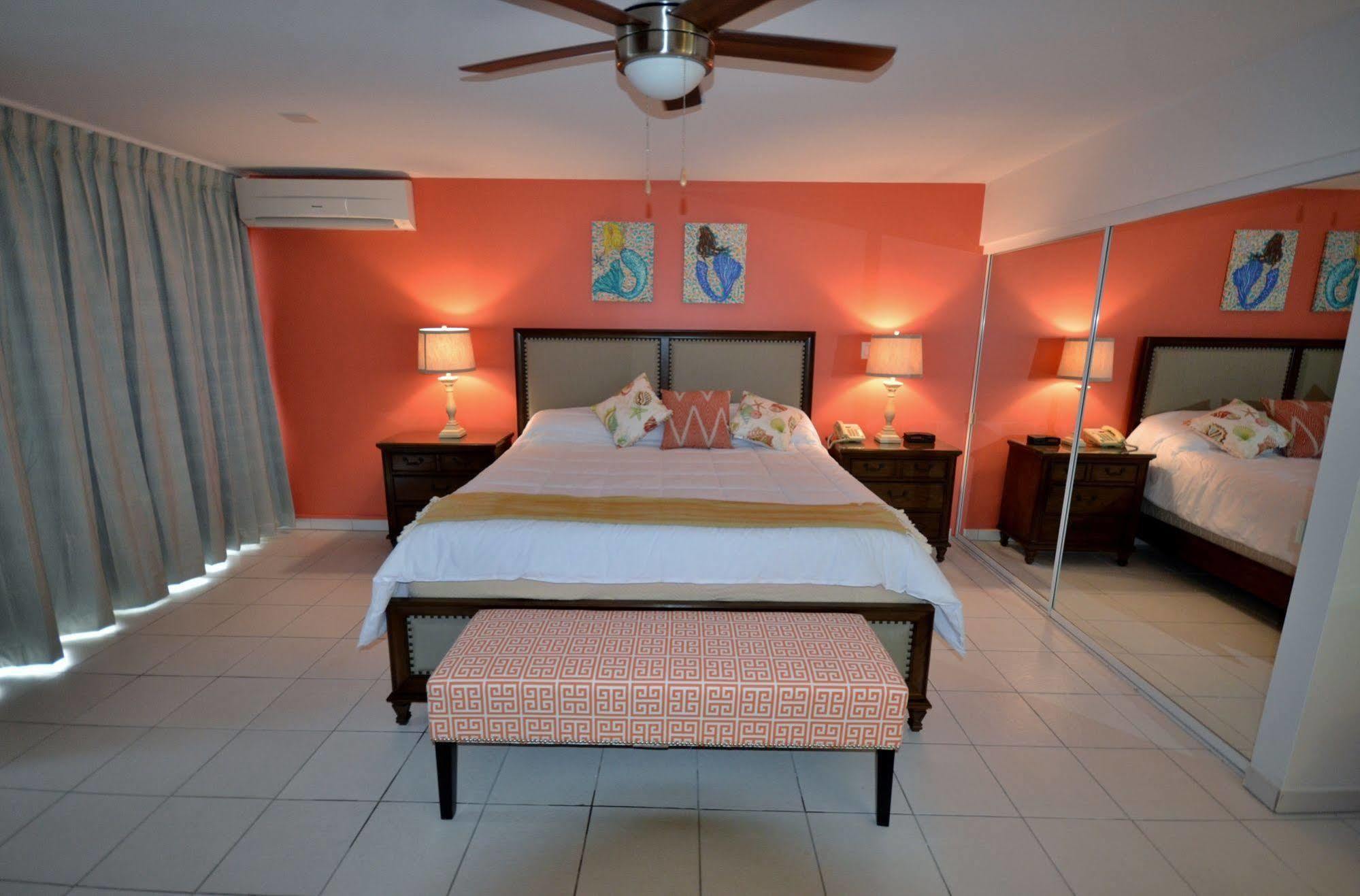 เอเทรียม บีช รีสอร์ต แอนด์ สปา เซนต์ มาร์ติน อะรามาดา บาย วินด์แฮม Hotel ซิมป์สันเบย์ ภายนอก รูปภาพ